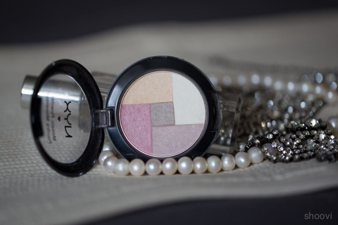 Многофункциональные румяна NYX Mosaic Powder Blush в оттенке Highlighter (Mpb01)