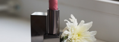 Помада Burberry Kisses Hydrating Lip Color в оттенке #29 Blossom Pink