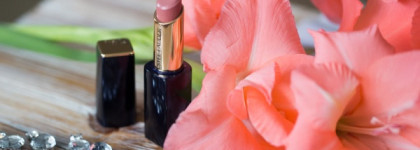 Помада Estee Lauder Pure Color Envy Shine Sculpting Shine Lipstick в оттенке #410 Mischievous Rose