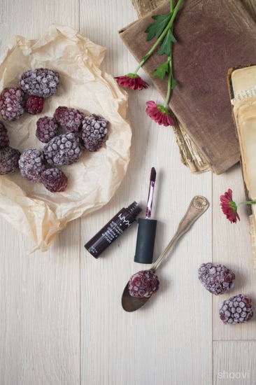 Матовая жидкая помада для губ NYX Soft Matte Lip Cream в оттенке transylvania