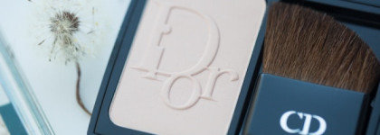 Румяна Dior Diorblush Vibrant Colour Powder Blush в оттенке #421 Starlight