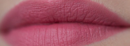 Матовый блеск для губ Guerlain Maxi Velvet