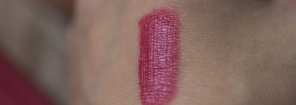 Матовый блеск для губ Guerlain Maxi Velvet