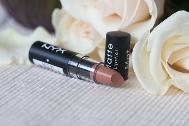 Помада NYX Matte Lipstick в оттенке #21 Butter