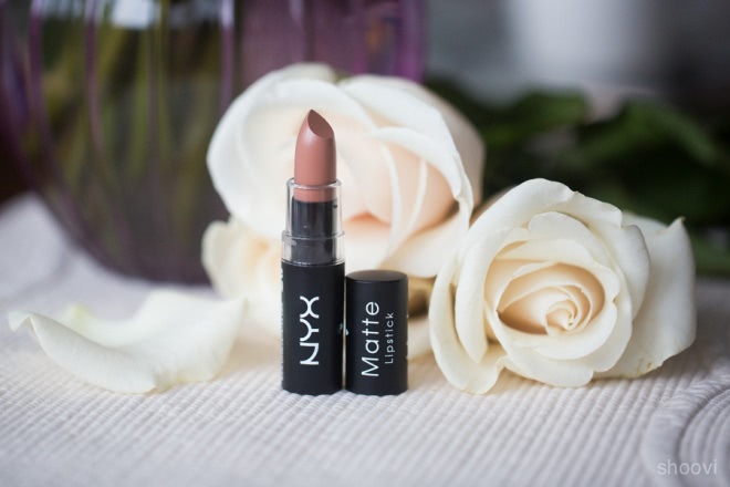 Помада NYX Matte Lipstick в оттенке #21 Butter