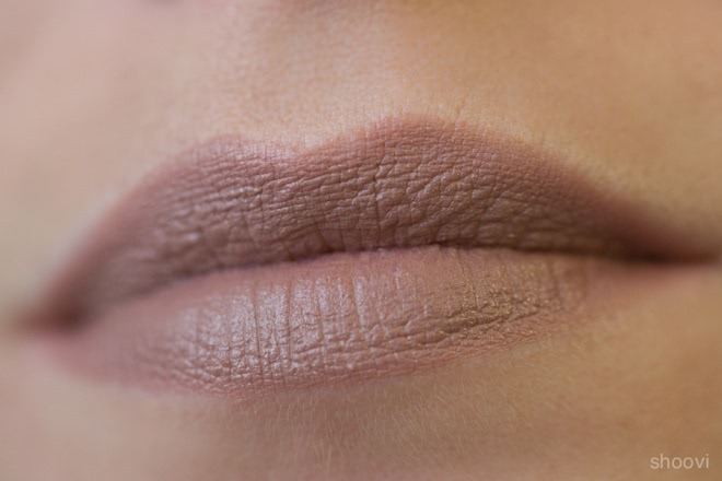 Помада NYX Matte Lipstick в оттенке #21 Butter