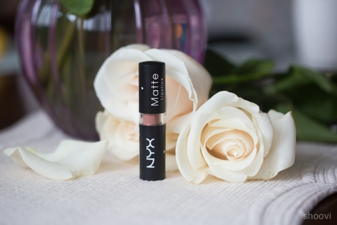 Помада NYX Matte Lipstick в оттенке #21 Butter