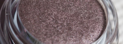 Мерцающие тени для век Clarins Ombre Iridescente Cream-to-Powder Eyeshadow Long-Lasting в оттенкке 07 silver plum