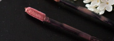 Жидкая губная помада NYX Liquid Suede Cream Lipstick в оттенках Sandstorm и Soft Spoken