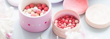 Пудра для лица в шариках «Карусель» Guerlain Meteorites Pearls Carousel Face Powder