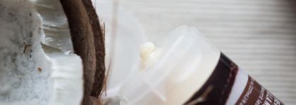 Шампунь, бальзам и лосьон для рук и тела Desert Essence