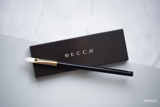 Тени для век Becca Ombre Nudes Eye Palette