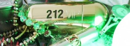 Мой любимый аромат для встречи Нового года -   212 VIP Carolina Herrera