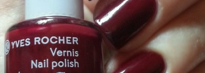 Yves Rocher Colors Nail Polish №32 Cerise noire