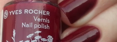 Yves Rocher Colors Nail Polish №32 Cerise noire