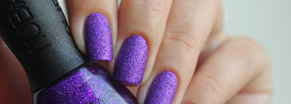 Nubar Nail Lacquer G185 Violet Sparkle + стемпинг Konad