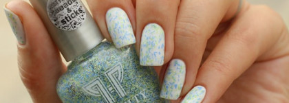 Novelty Cosmetics Nail Enamel mix beads&sticks №818, 827