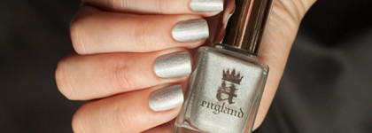 A-England "Encore Margot"