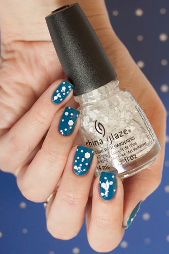 China Glaze Nail Lacquer With Hardeners 81936 Chillin' with my snow-mies