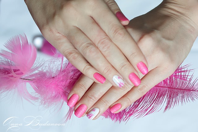 NailLOOK Trends Hot Neons №31090, 31091 + слайдер-дизайны O'diva 16943 и Ble1680A