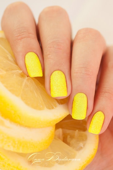 NailLOOK Trends Hot Neons №31090, 31091 + слайдер-дизайны O'diva 16943 и Ble1680A