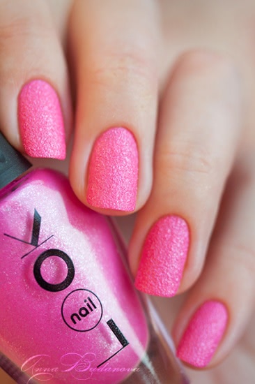 NailLOOK Trends Hot Neons №31090, 31091 + слайдер-дизайны O'diva 16943 и Ble1680A