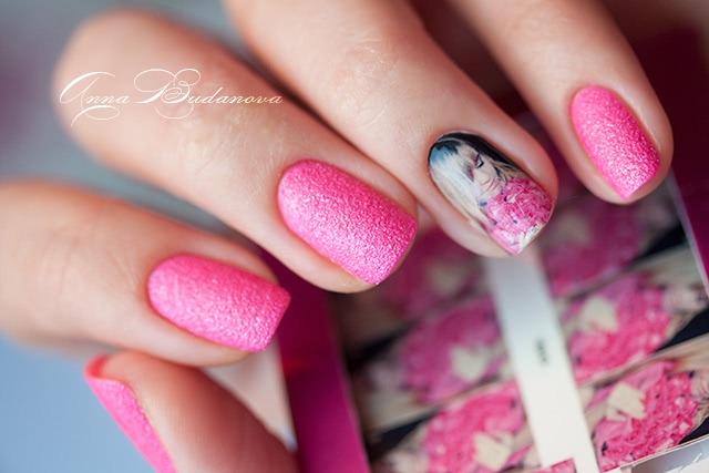 NailLOOK Trends Hot Neons №31090, 31091 + слайдер-дизайны O'diva 16943 и Ble1680A