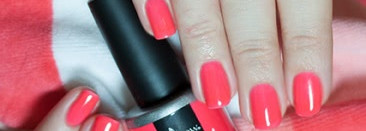 Ezflow TruGel №42436 Totally Tropical + NailLOOK Miracle Top №31283 In Bloom