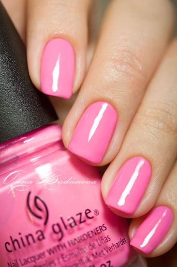 China Glaze: 82602 Glow with the flow, 82606 DJ Blue my mind. + стемпинг с диском hehe 021