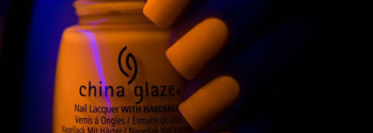 China Glaze Nail Lacquer With Hardeners №82733 Something's Brewing, №82735 Lady And The Vamp