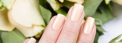 CND Vinylux Weekly Polish #180 Dandelion