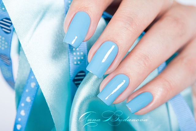 Sally Hansen Miracle Gel №279, 339, 679