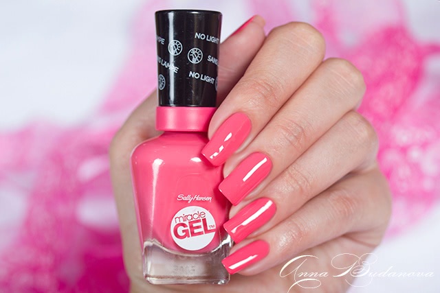 Sally Hansen Miracle Gel №279, 339, 679