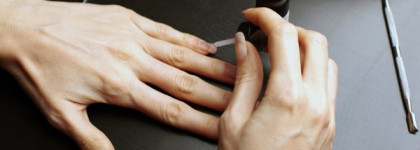 Если хочется длины - биогель Irisk для укрепления и роста ногтей