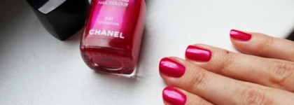 Chanel Le Vernis Nail Colour 541 Tentation, 605 Tapage