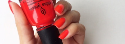 Мой любимый неон China Glaze Nail Lacquer With Hardeners 80842 Rose Among Thorns