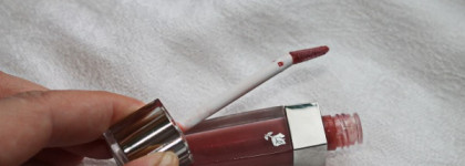 Блеск для губ Lancome Color fever gloss sensual vibrant lipshain в оттенке 262