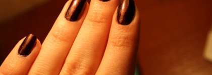 Я медленно дрейфую сквозь открытый космос...Orly Rococo A-Go-Go