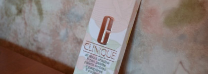 Clinique All About Shadow 8-Pan Palette Wear Everywhere Neutrals