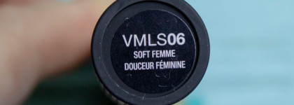 Помада NYX Velvet Matte в оттенке Soft Femme