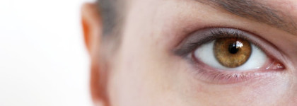 Тушь с эффектом накладных ресниц подкручивающая: YSL Mascara Volume Effect Faux Cils The Curler black (Новинка 2018)