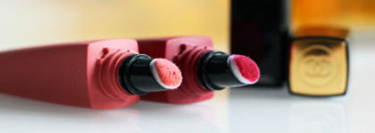 Жидкая матовая помада с эффектом пудры: Chanel Rouge Allure Liquid Powder