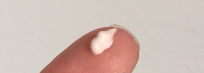 Летний друг Shiseido Ibuki Eye Correcting Cream