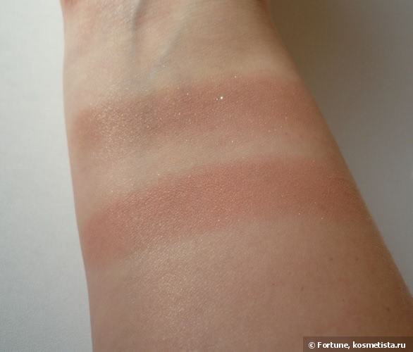 Сравнительный обзор Chanel Joues Contraste Powder Blush 84 Accent и 80 Jersey
