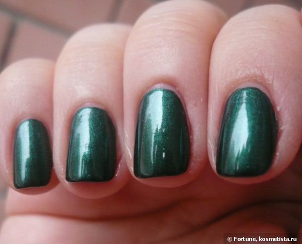 Все дело в цвете. Deborah Lippmann Bitches Brew, Laughin' To The Bank, Between The Sheets
