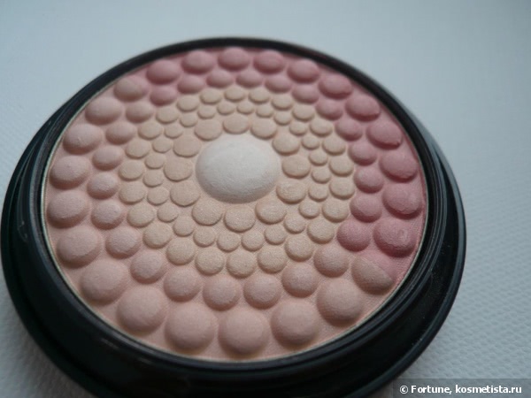 Guerlain Meteorites Poudre De Perles Illuminating Perfecting Pressed Powder 02 Rose Frais