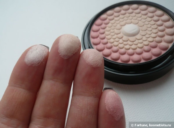 Guerlain Meteorites Poudre De Perles Illuminating Perfecting Pressed Powder 02 Rose Frais