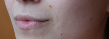 Компактная пудра Dior Diorskin Nude Compact Natural Glow Radiant Powder Foundation SPF 10 PA+++,оттенок 030