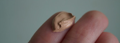 Max Factor Whipped Creme Foundation №40 Light Ivory