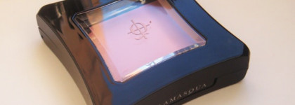 Нежнее нежного Illamasqua Powder Blusher в оттенке Katie
